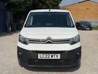 Used Citroën Berlingo 100 HP (73 kW) 2022 White MPV