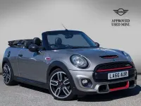 Usado Mini Cooper S 189 HP (139 kW) 2017 Prateado Citadino