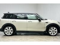 Used Mini Cooper Clubman Exclusive 136 HP (100 kW) 2019 Pepper white Estate