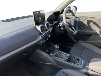 Used Audi SQ2 Comfort 300 HP (220 kW) 2026 Blue SUV