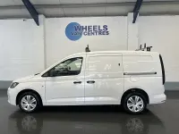 Usado VW Caddy S 2022 Branco Monovolume