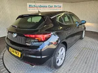 Used Vauxhall Astra SRi 200 HP (147 kW) 2018 Black Hatchback