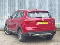 Used MG HS Excite 162 HP (119 kW) 2020 Red SUV