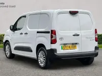 Used Toyota Proace City City 100 kW (136 HP) 2024 White MPV