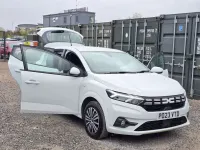 Used Dacia Sandero Expression 90 HP (66 kW) 2023 White Hatchback