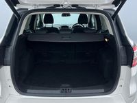 Used Ford Kuga Vignale 180 HP (132 kW) 2019 White SUV