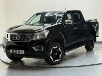 Used Nissan Navara N-Connecta 190 HP (139 kW) 2021 Black Pickup
