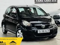 Begagnad Toyota Aygo 2009 Svart Halvkombi