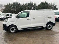 Used Citroën Dispatch 2022 White MPV