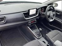 Used Kia Stonic GT-Line S 117 HP (86 kW) 2024 White SUV