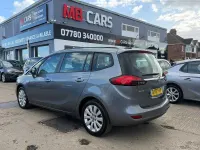 Used Vauxhall Zafira Design Edition 140 HP (102 kW) 2017 Grey MPV