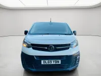 Used Vauxhall Vivaro S 100 HP (73 kW) 2020 White MPV