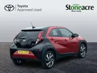 Used Toyota Aygo X 72 HP (52 kW) 2024 Red SUV