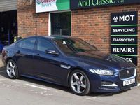 Used Jaguar XE R-Sport 240 HP (176 kW) 2016 Blue Sedan
