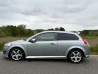 Usado Volvo C30 R-Design 2010 Plateado Utilitario