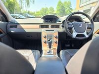 Used Volvo V70 SE Lux 2011 Red Estate