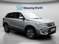 Usado Suzuki Vitara SZ-T 129 HP (94 kW) 2022 Cinzento SUV