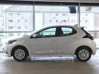 Used Mazda 2 116 HP (85 kW) 2022 White Hatchback