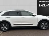 Second-hand Kia Niro 2020 Alb SUV