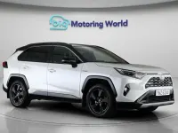 Used Toyota RAV4 Hybrid 222 HP (163 kW) 2019 White SUV