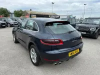 Used Porsche Macan 258 HP (189 kW) 2016 Blue SUV