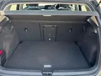 Second-hand VW Golf VIII Life 110 CP (80 kW) 2023 Gri Hatchback