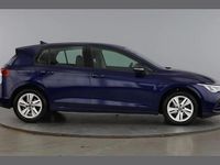 Second-hand VW Golf VIII Life 147 CP (108 kW) 2024 Albastru Hatchback