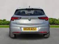 Second-hand Vauxhall Astra Elite 145 CP (106 kW) 2020 Argintiu Hatchback