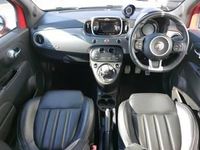Begagnad Abarth 595 70th Anniversary 165 HK (121 kW) 2019 Röd Halvkombi