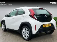 Used Toyota Aygo X PURE 72 HP (52 kW) 2025 SUV