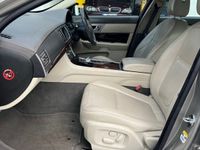 used Jaguar XF 3.0d V6 Premium Luxury 4dr Auto