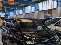 Begagnad Toyota Noah 2026 Svart Minibuss