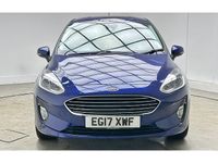 Used Ford Fiesta Titanium 125 HP (91 kW) 2017 Blue Hatchback