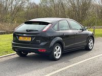 Used Ford Focus Zetec 125 HP (91 kW) 2009 Black Hatchback
