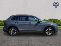 Usado VW Tiguan Active 150 HP (110 kW) 2022 Cinzento SUV