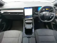 Used Renault Austral Techno 200 HP (147 kW) 2025 White SUV