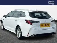 Used Suzuki Swace 140 HP (102 kW) 2025 White Estate