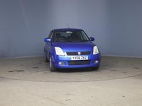 Usado Suzuki Swift GLX 101 HP (74 kW) 2006 Azul Citadino