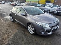 Used Renault Mégane III Dynamique 110 HP (80 kW) 2012 Coupe