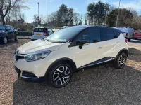 Usado Renault Captur Dynamique 110 HP (80 kW) 2015 Bege SUV