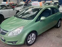 Used Vauxhall Corsa Design Edition 90 HP (66 kW) 2009 Green Hatchback