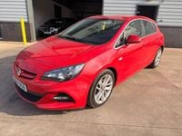 Second-hand Vauxhall Astra S 165 CP (121 kW) 2014 Roșu Hatchback