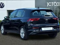 Usado VW Golf VIII Life 130 HP (95 kW) 2021 Preto Citadino