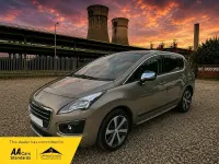 Usado Peugeot 3008 Allure 2015 Gris Familiar