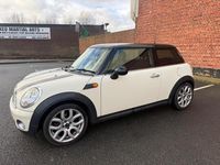 Used Mini Cooper Hatch 2010 White Hatchback