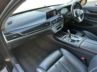 Used BMW 730 M Sport 265 HP (194 kW) 2019 Black Sedan