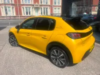 Used Peugeot 208 GT-line 2020 Jaune faro Hatchback
