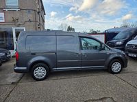 Used VW Caddy Maxi Trendline 102 HP (75 kW) 2018 Grey MPV