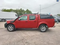 Used Nissan Navara Tekna 190 HP (139 kW) 2010 Red Pickup