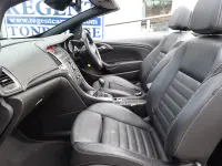 Used Vauxhall Cascada Elite 140 HP (102 kW) 2014 Grey Cabriolet